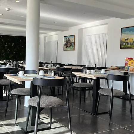 ホテル Maison De 30 Personnes ブイヨン