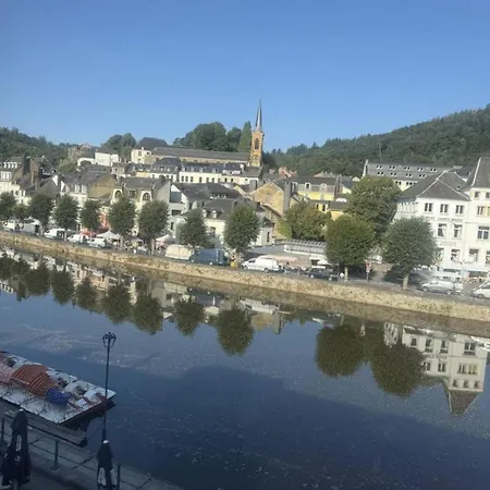 Maison De 30 Personnes 3* Bouillon