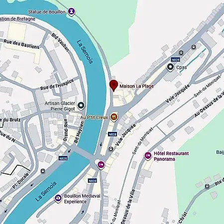 Maison De 30 Personnes ホテル 3*