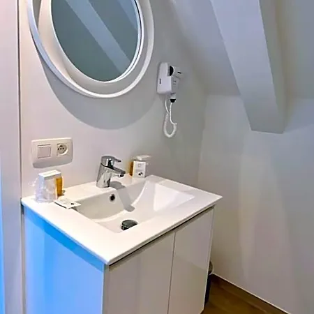 ホテル Maison De 30 Personnes ブイヨン