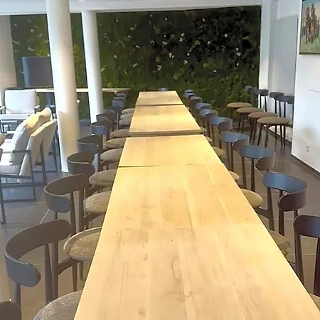 ホテル Maison De 30 Personnes ブイヨン