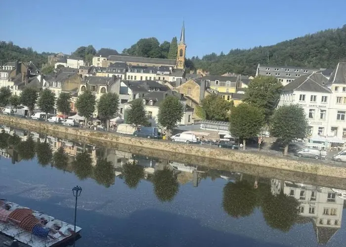 Maison De 30 Personnes 3* Bouillon